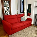 Accasamia Uptown